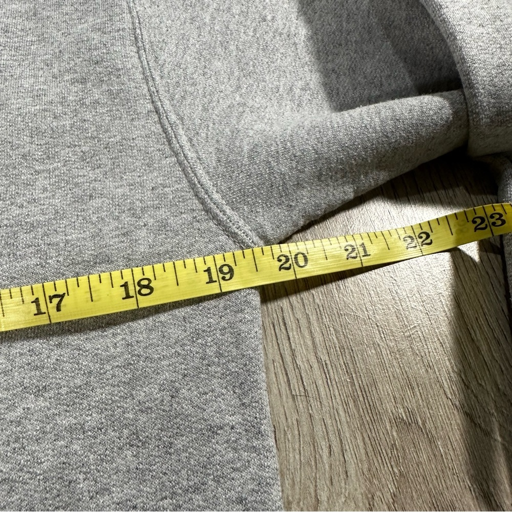 Champion USA Grey Sweatshirt Size Small - Picture 7 of 8
